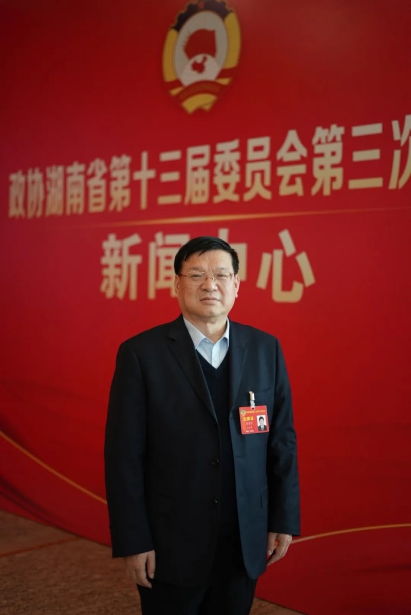 兩會供銷之聲丨周重旺：產業先行，以農業經營主體的發展助力鄉村振興